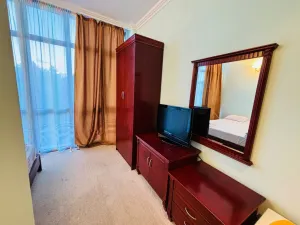 Crystal Appart Hotel - номер эконом  - фото 1